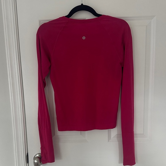 Lululemon Swiftly Waist Length Long Sleeve Top - Picture 2 of 5